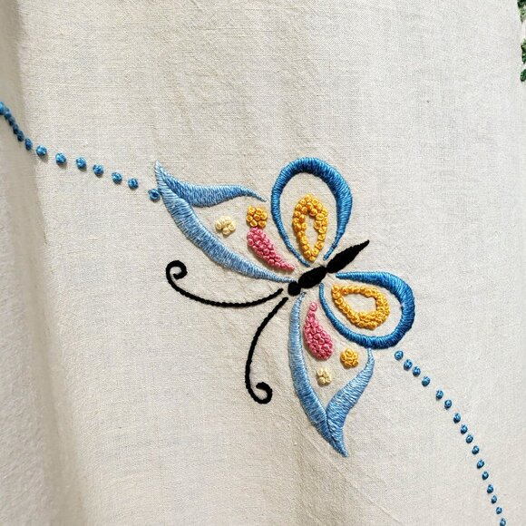 Antique Embroidered Ecru Bedspread 1923 Bucilla Double Bed Flowers Butterflies - Picture 15 of 16